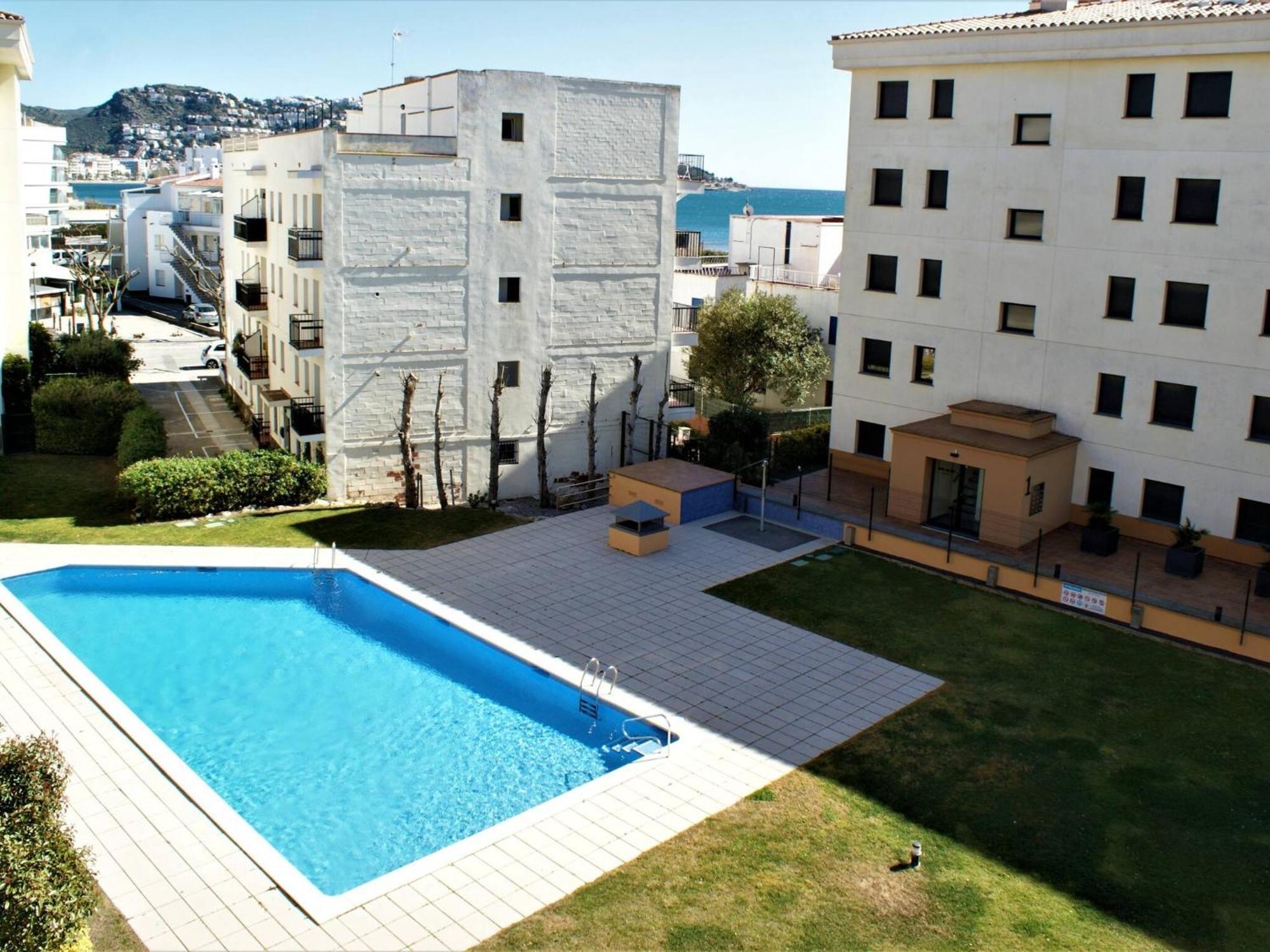 Apartamento En Roses A 2 Minutos De La Playa Con Vista Al Mar Girona Exterior photo